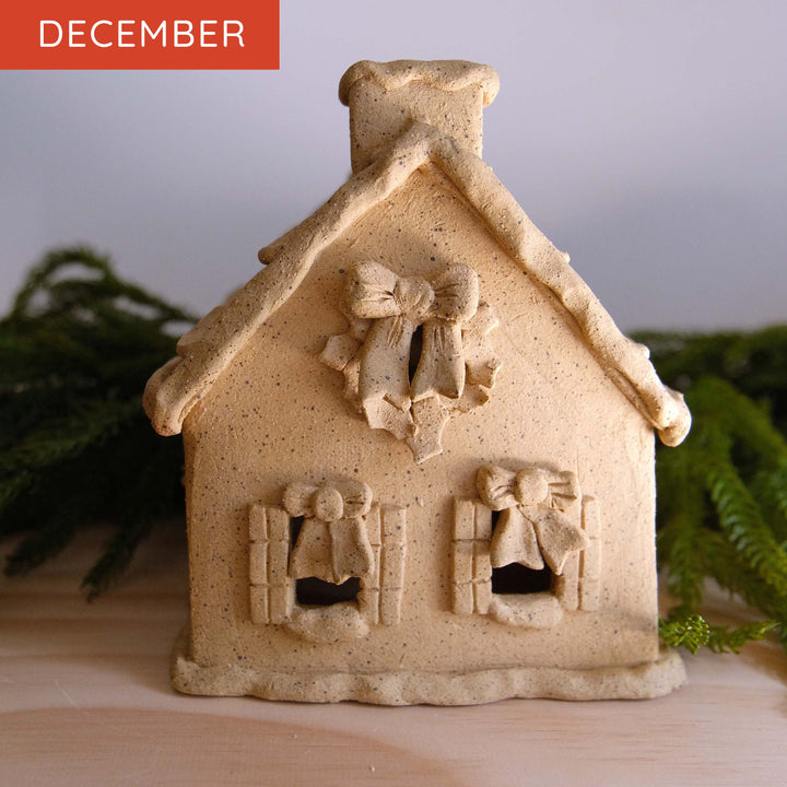 Handbuild A Gingerbread House