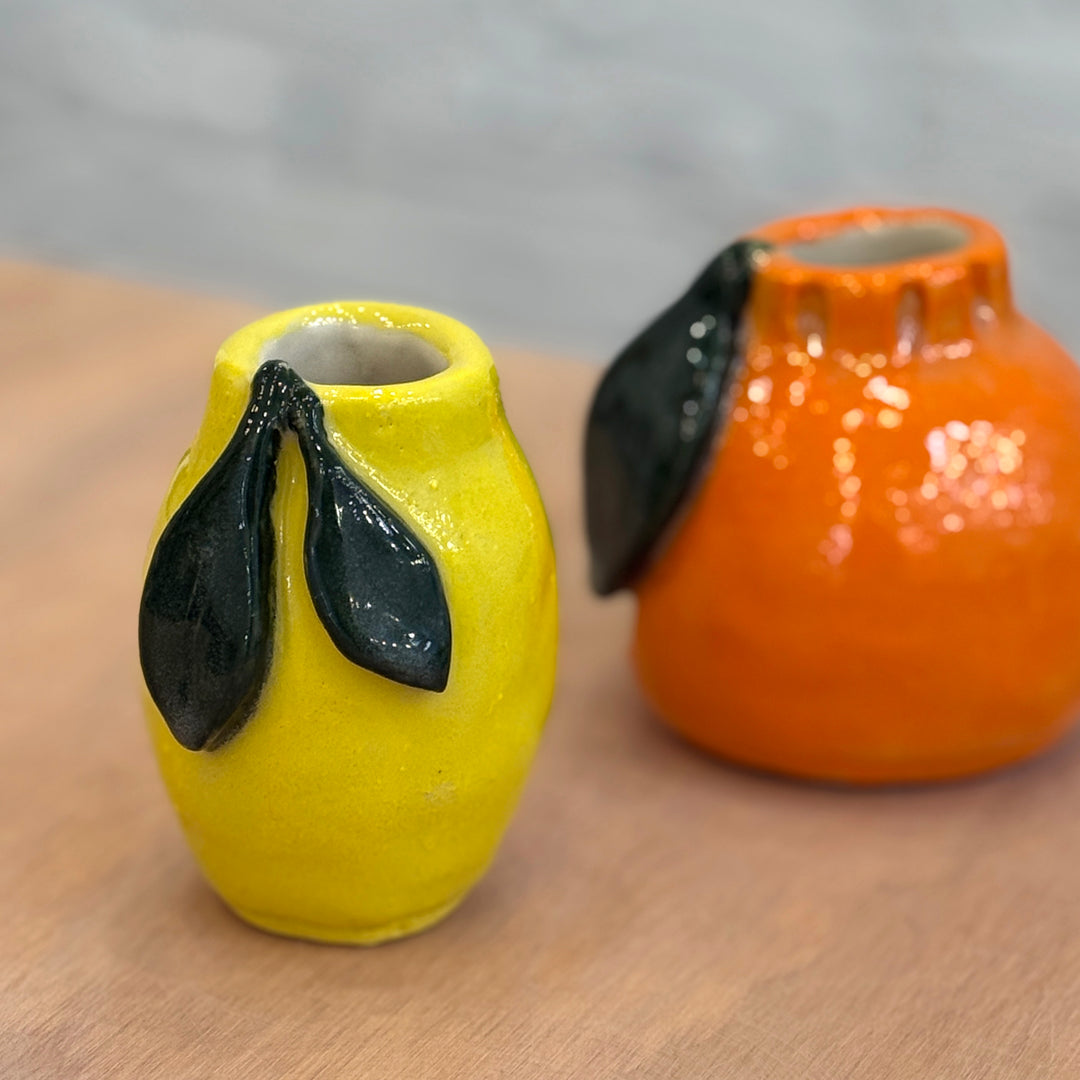 Pinch Pot Fruit Vases with Lindsay Wood