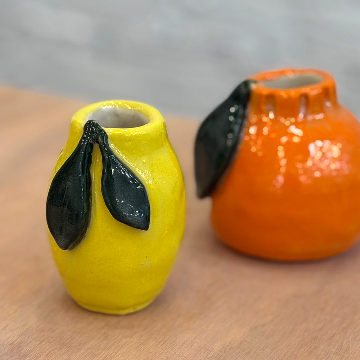 Pinch Pot Fruit Vases with Lindsay Wood