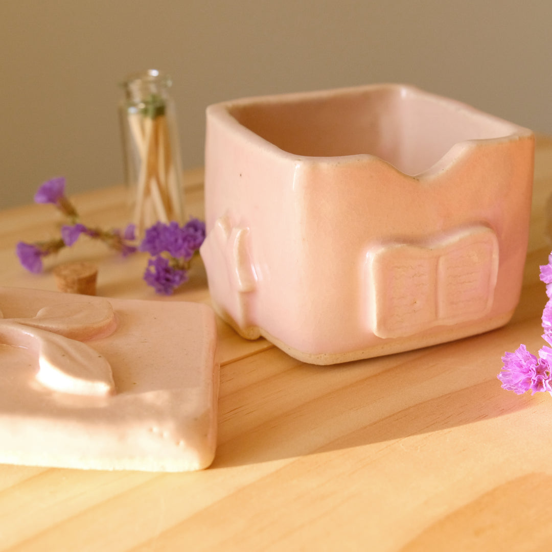 Handbuild A New Year's Intention Box