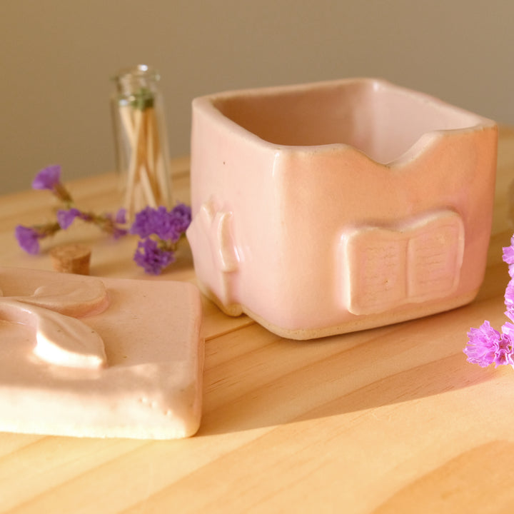 Handbuild A New Year's Intention Box